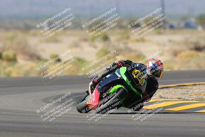 media/Oct-30-2022-CVMA (Sun) [[fb421c3cec]]/Race 11 Amateur Supersport Open/